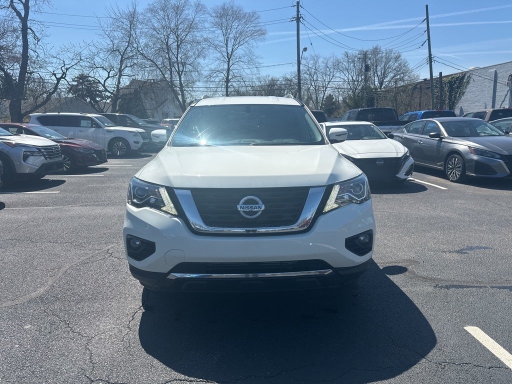 2019 Nissan Pathfinder SV